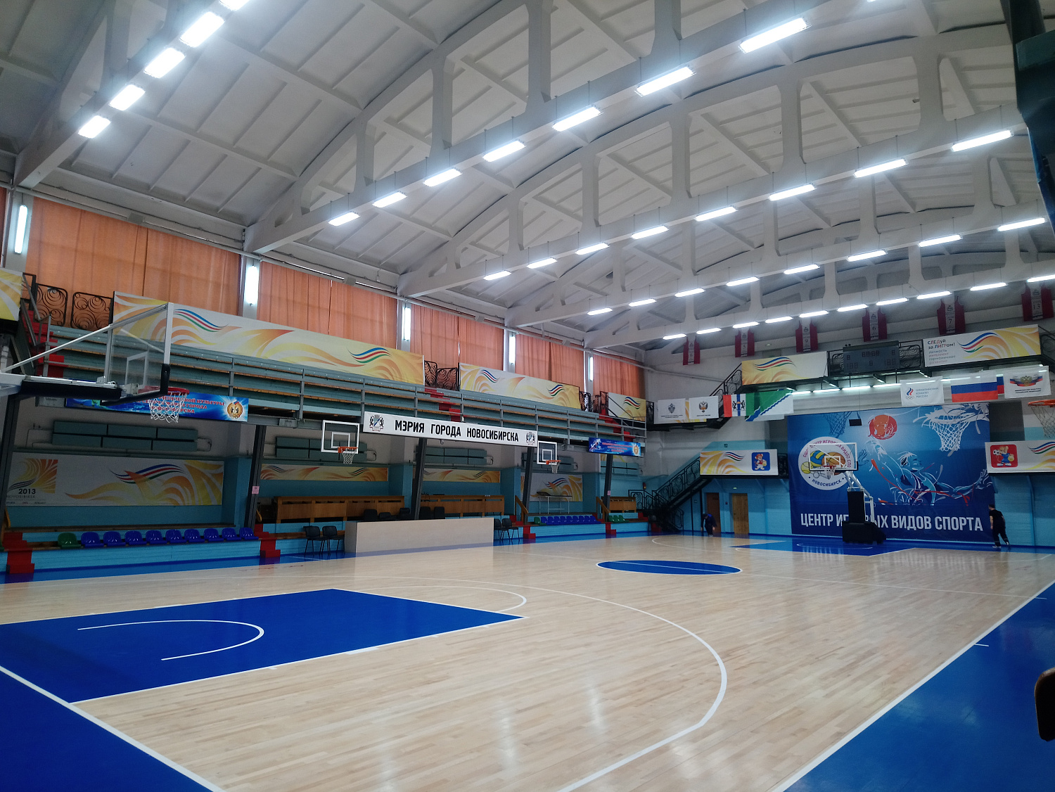 Освещение спортивных объектов