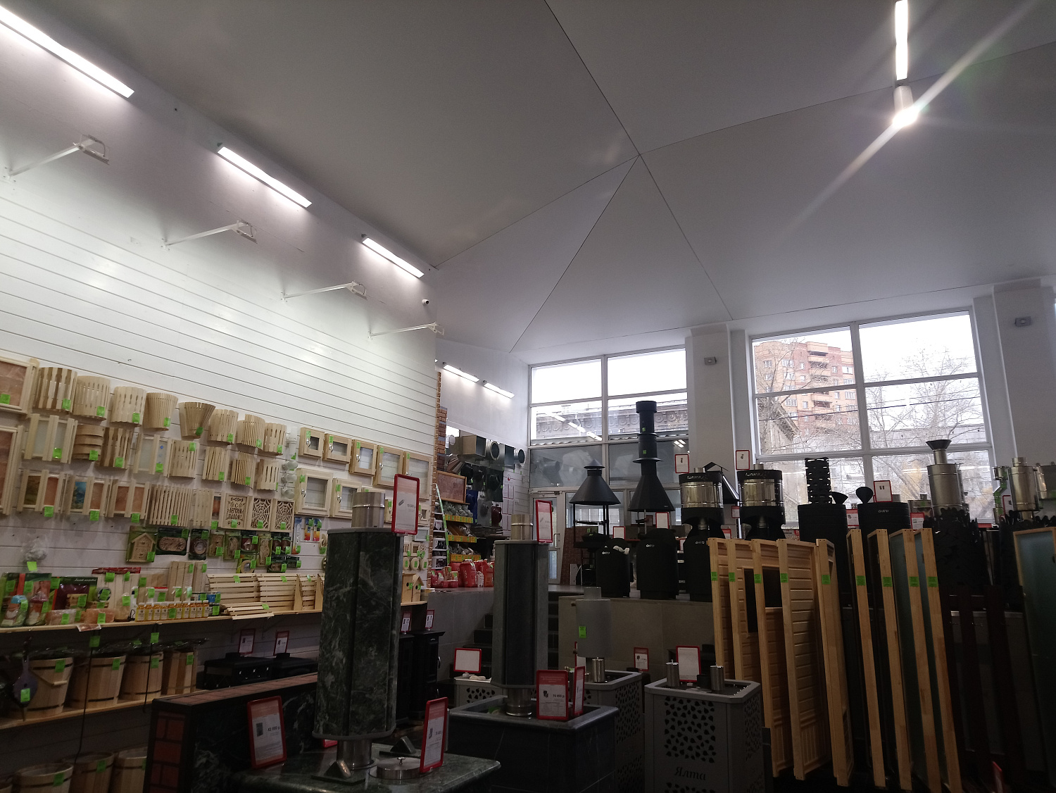 Освещение торговых помещений